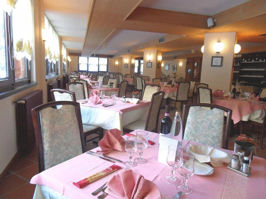 Hotel Santa Caterina Santa Caterina Valfurva Eksteriør billede