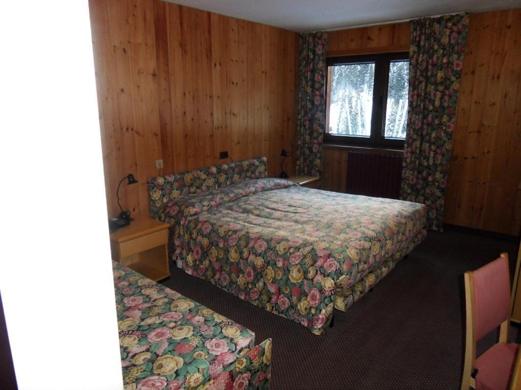 Hotel Santa Caterina Santa Caterina Valfurva Eksteriør billede