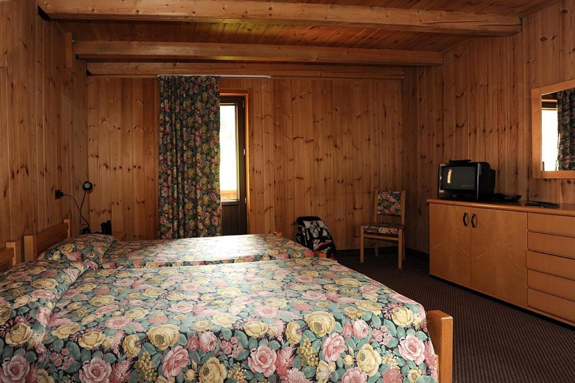 Hotel Santa Caterina Santa Caterina Valfurva Eksteriør billede