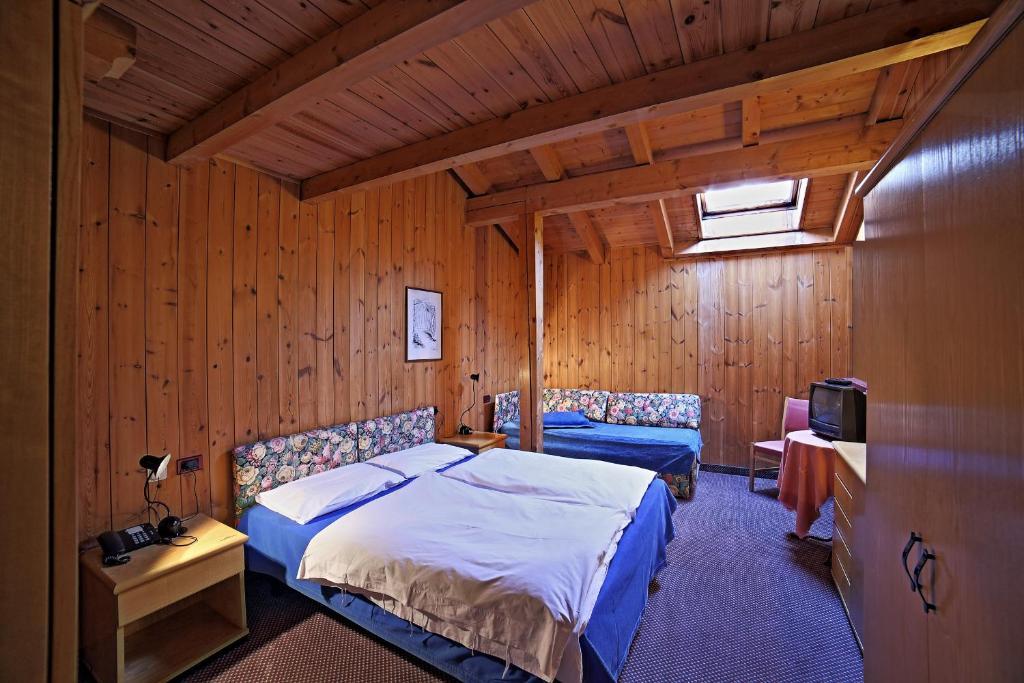 Hotel Santa Caterina Santa Caterina Valfurva Værelse billede
