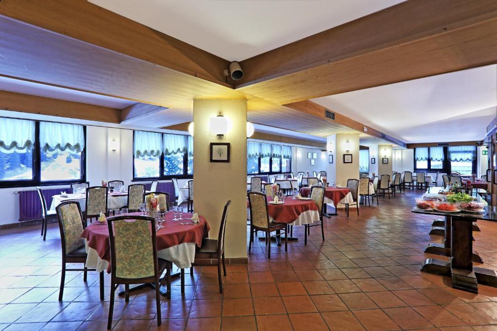 Hotel Santa Caterina Santa Caterina Valfurva Eksteriør billede